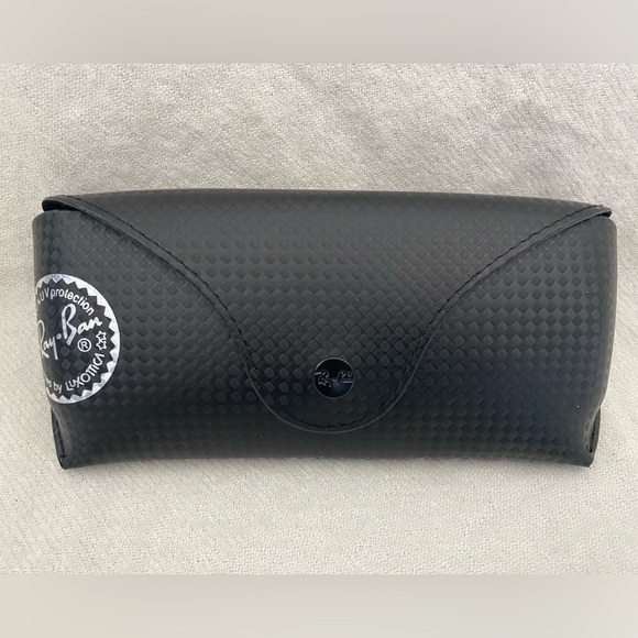 Ray Bans Sunglasses Case - Picture 4 of 4